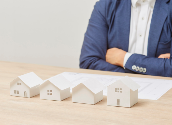 相続した家は売るべき？持つべき？後悔しないための判断基準を分かりやすく解説